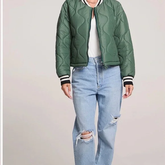 saltwater LUXE Lightweight Quilted Bomber Jacket - Sage Green - Size S - Picture 8 of 8